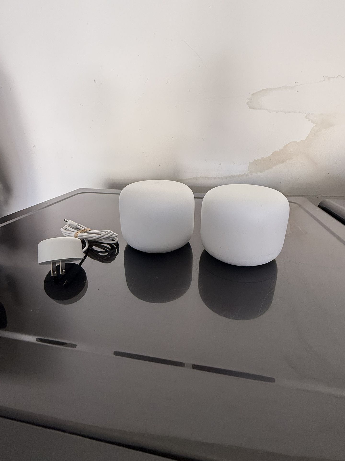 WiFi Router (2)