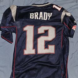 Adult Medium Tom Brady New England Patriots NFL Football Jersey