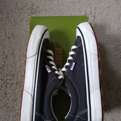 Vans Unisex shoes For Men And Women