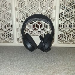 HyperX Cloud Headphones (Read Description)