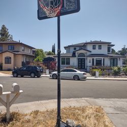 Free Basketball Hoop