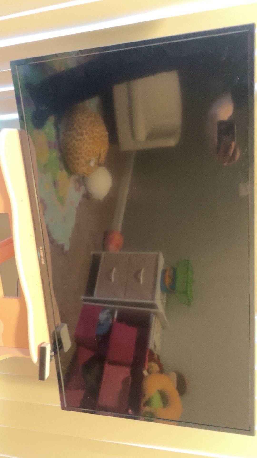 TV + Roku