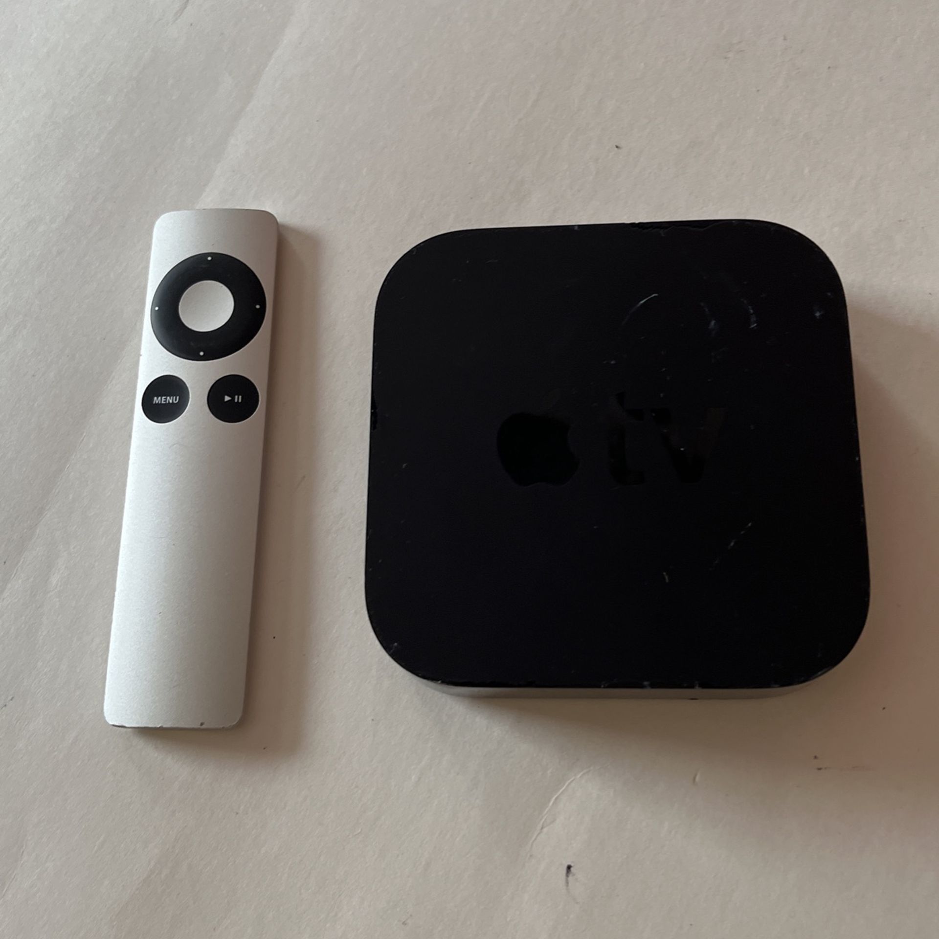Apple tv 3rd generation with remote