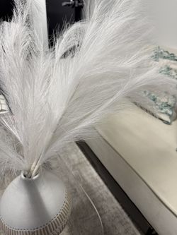 Pampas Man Made Faux Grass Feathers White