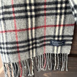 Burberry Scarf 