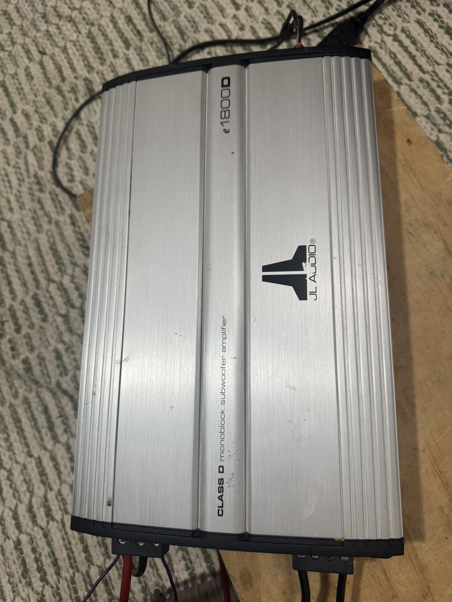 Jl Audio 1800d