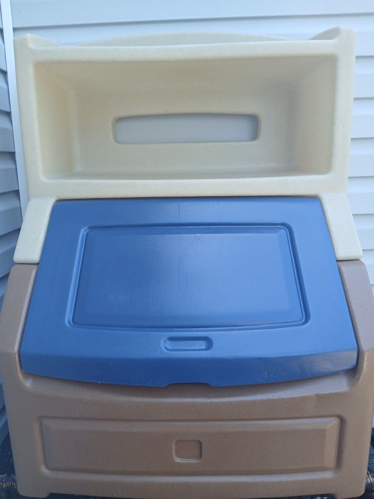 Toy Box