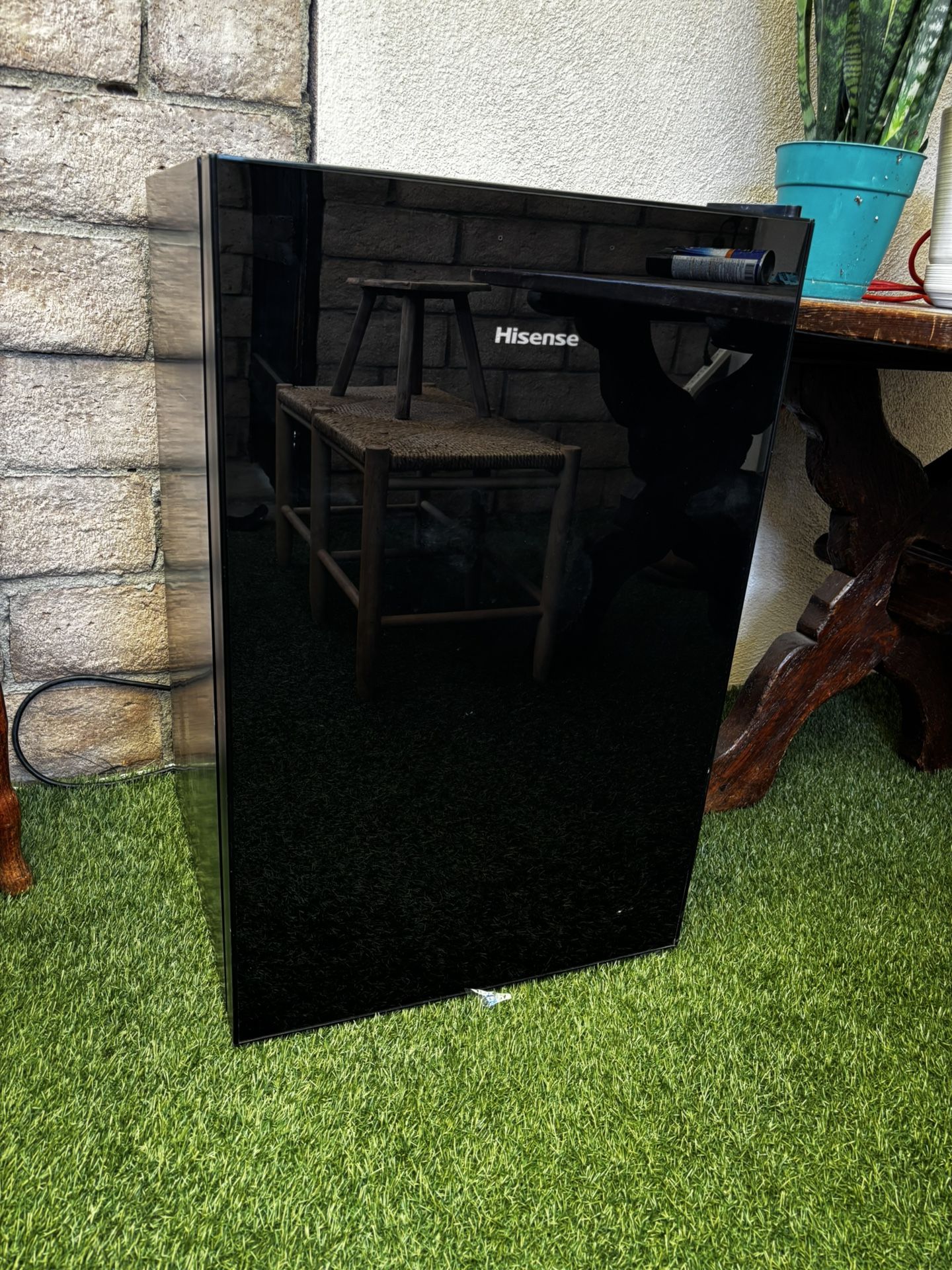 Hisense Mini Fridge
