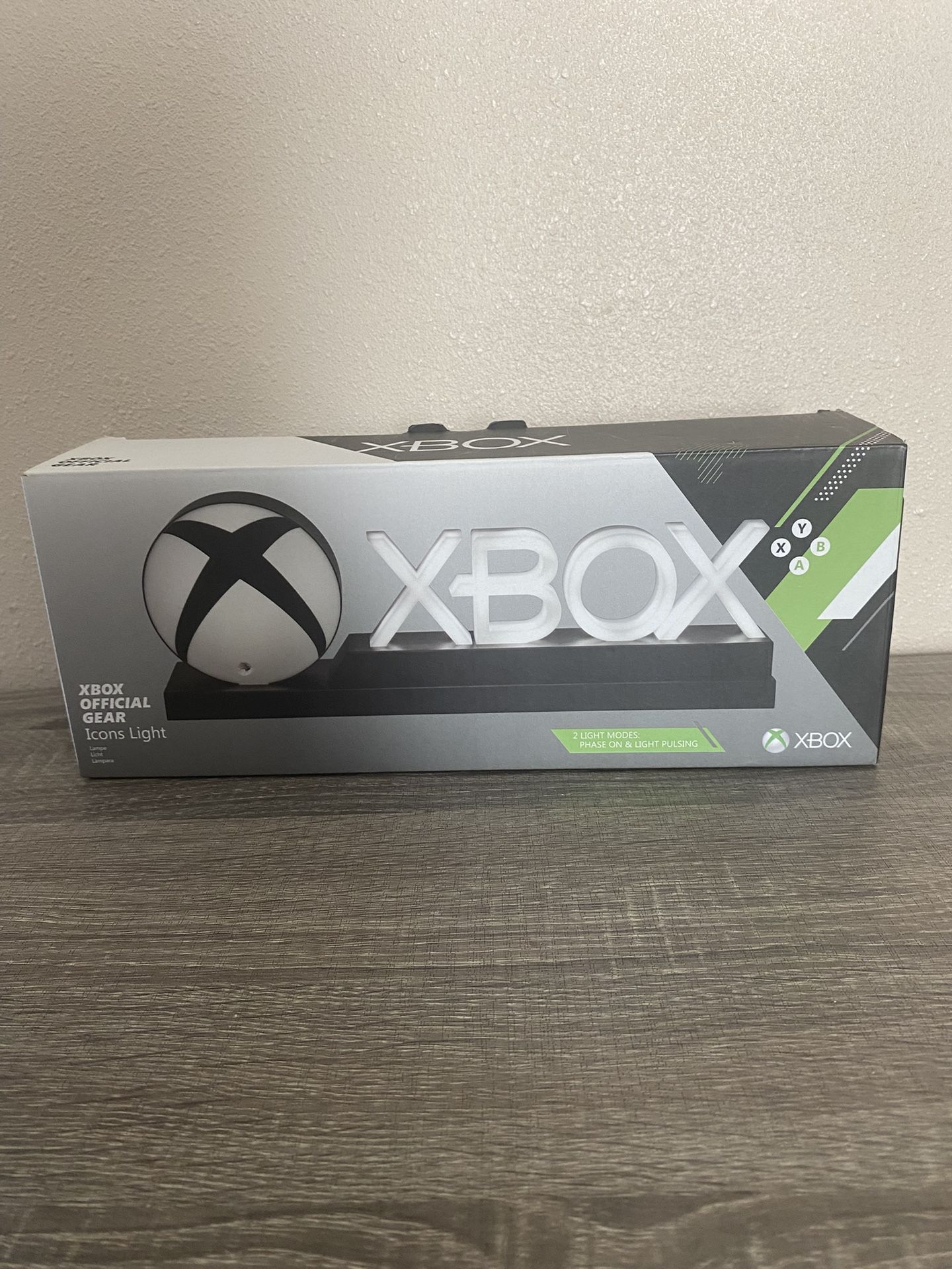 Xbox Icon Logo Lights