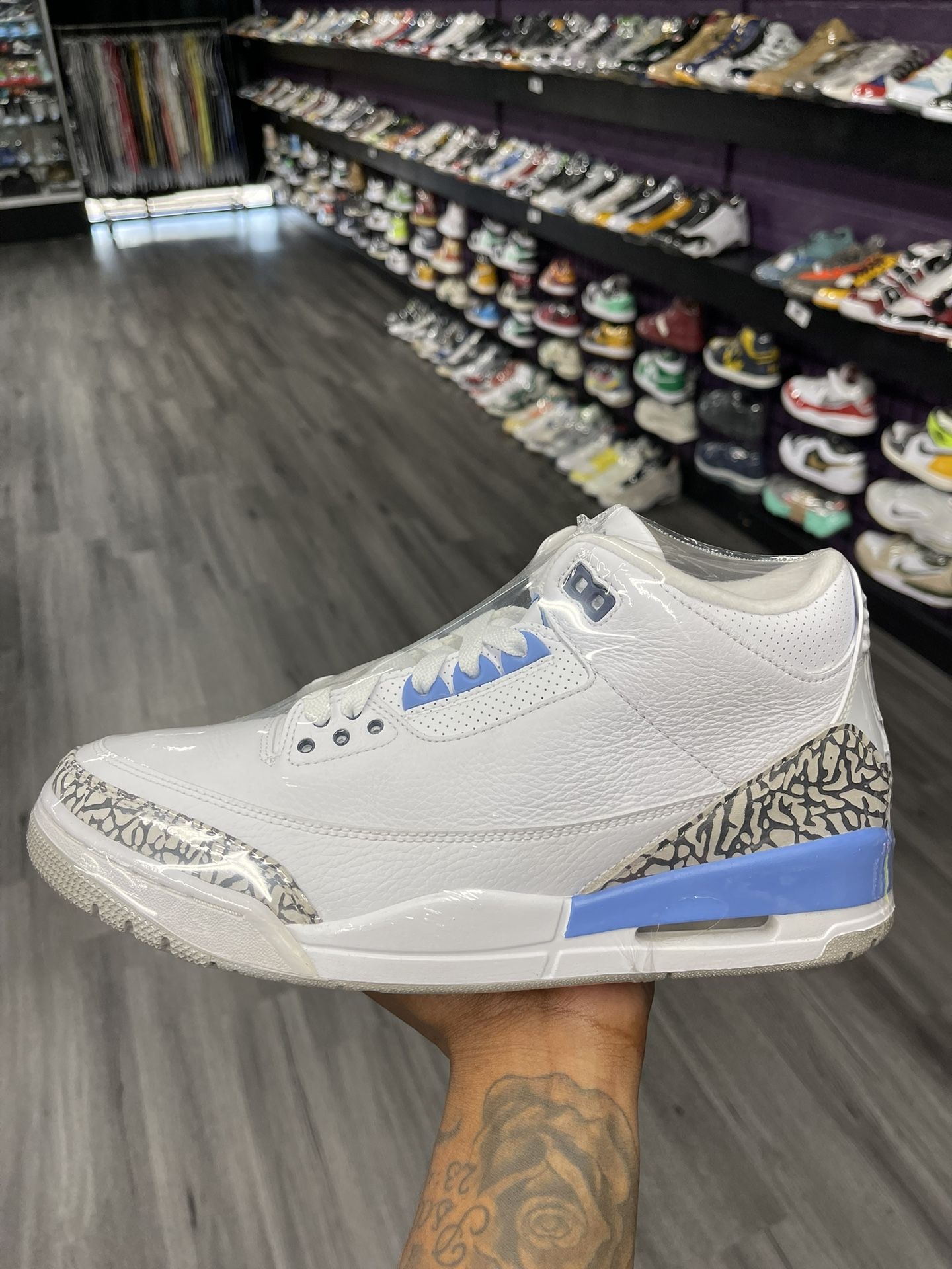 Air Jordan 3 “UNC”