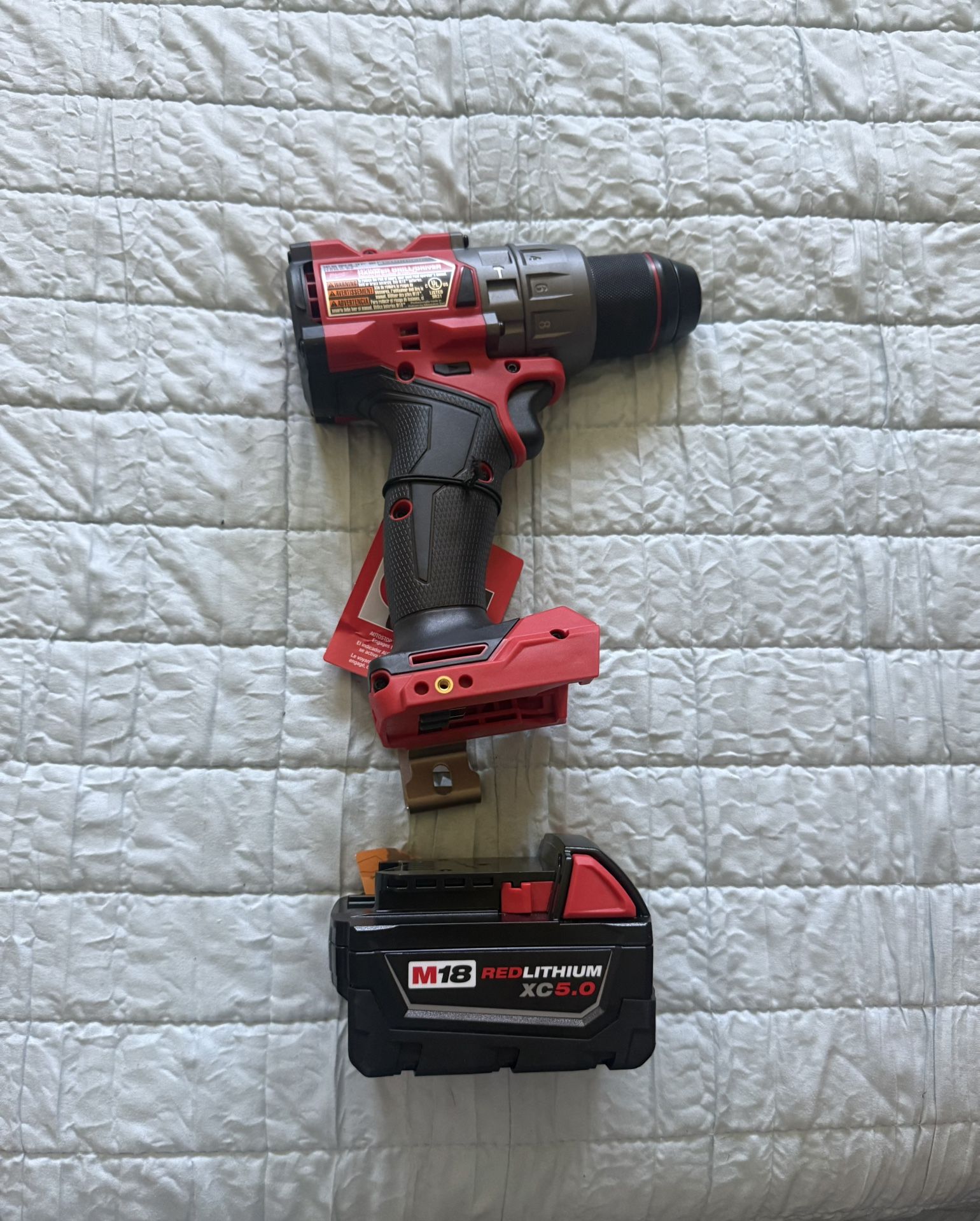 Milwaukee M18 FUEL 18V Lithium-Ion Brushless Cordless 1/2 in. Drill/Driver With 5.0 Battery
