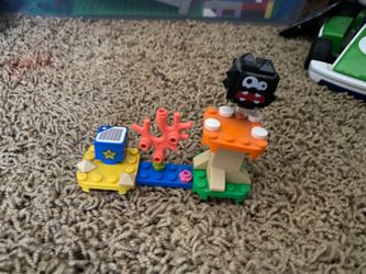 Mario Lego: Fuzzy and Mushroom Platform