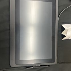 Wacom Cintiq 16 Drawing Tablet  BRAND NEW!