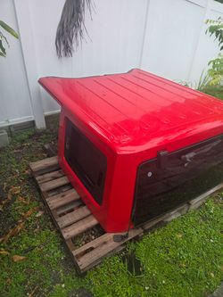 Jeep jku red hardtop