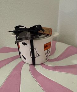 RAE DUNN HALLOWEEN SNOOPY MEASURING CUP SET