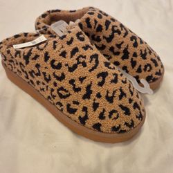 Women's New SLIPPERS Sandals Sz 7 & 9 