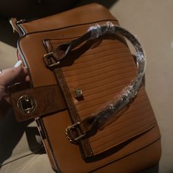 Beautiful Tan Purse