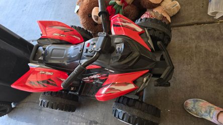 Toddler 4 wheeler/bikes