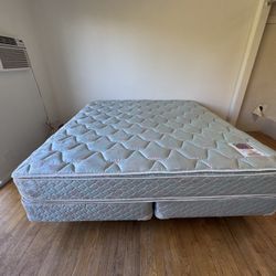 Box Spring King 