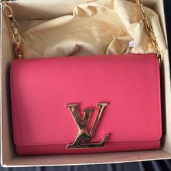 Louis Vuitton Purse 
