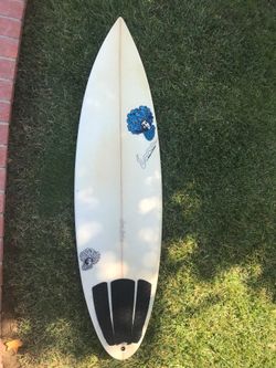 Surfboard 5’10”
