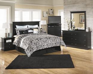 New black five piece bedroom furniture set