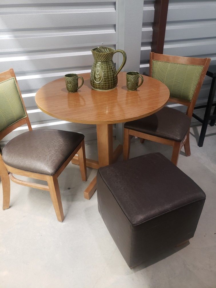 Kitchen Table,  Two Chairs And  Matching Ottoman 
