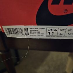 Women's Jordan 1s