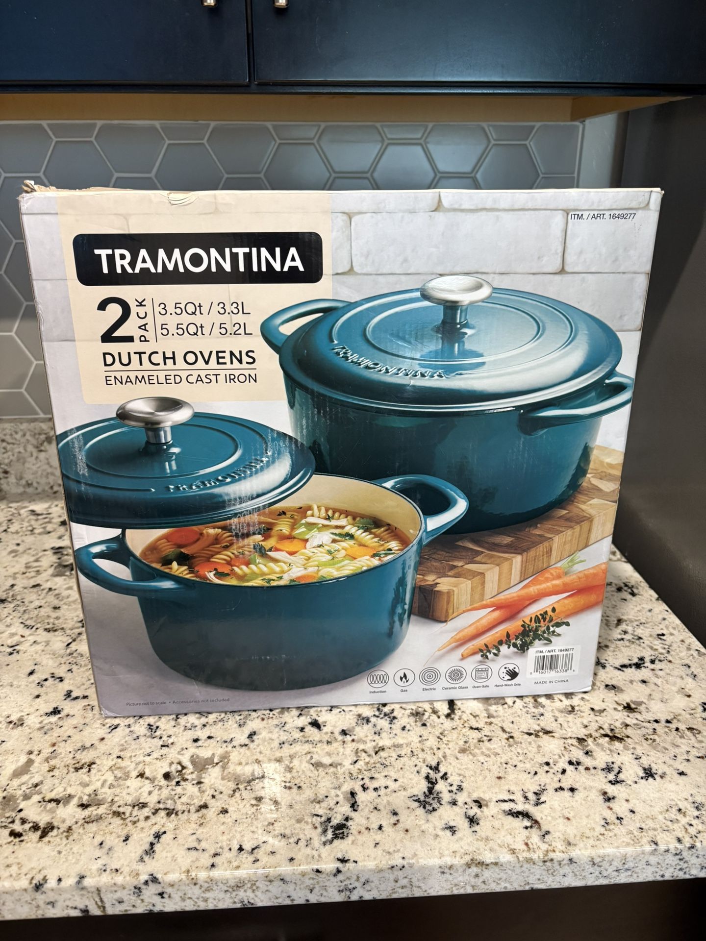 New 2 Enameled Cast Iron Dutch Ovens 5.5QT & 3.5 QT