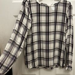LOFT women’s plaid, long-sleeve blouse -  Medium 