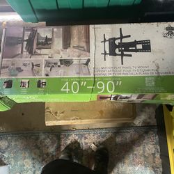 Kanto Adjustable TV Mount