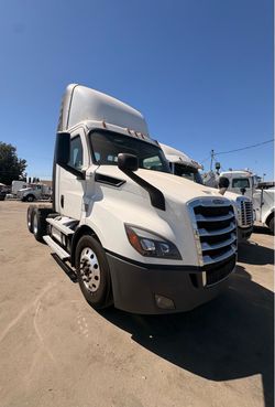 2019 Freightliner Casc 116 3 Axle Daycab