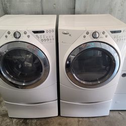 Whirlpool Front Loading Washer And Gas Dryer Set With Pedestals 