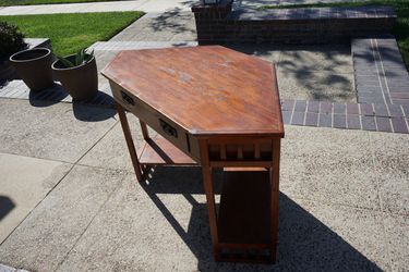 Corner Desk wood