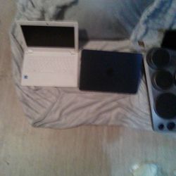 Lenovo Laptop 85$ Macpro Book 800$