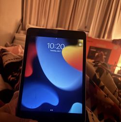 iPad Mini 4