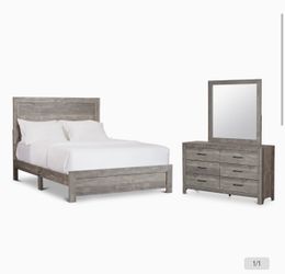 Bedroom set