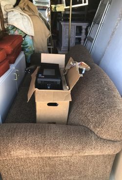 Like NEW!!! Sleeper Sofa