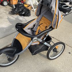 jogging stroller
