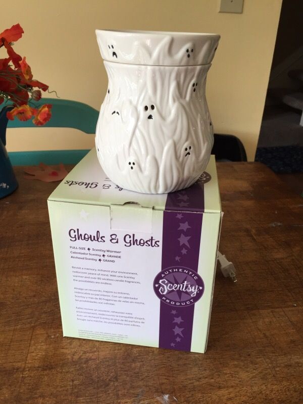Scentsy retired ghouls and ghost full size warmer NIB