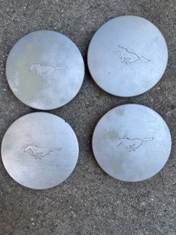 Ford mustang 99-04 center rim caps