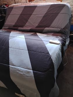 Adjustable Queen Frame And Mattress