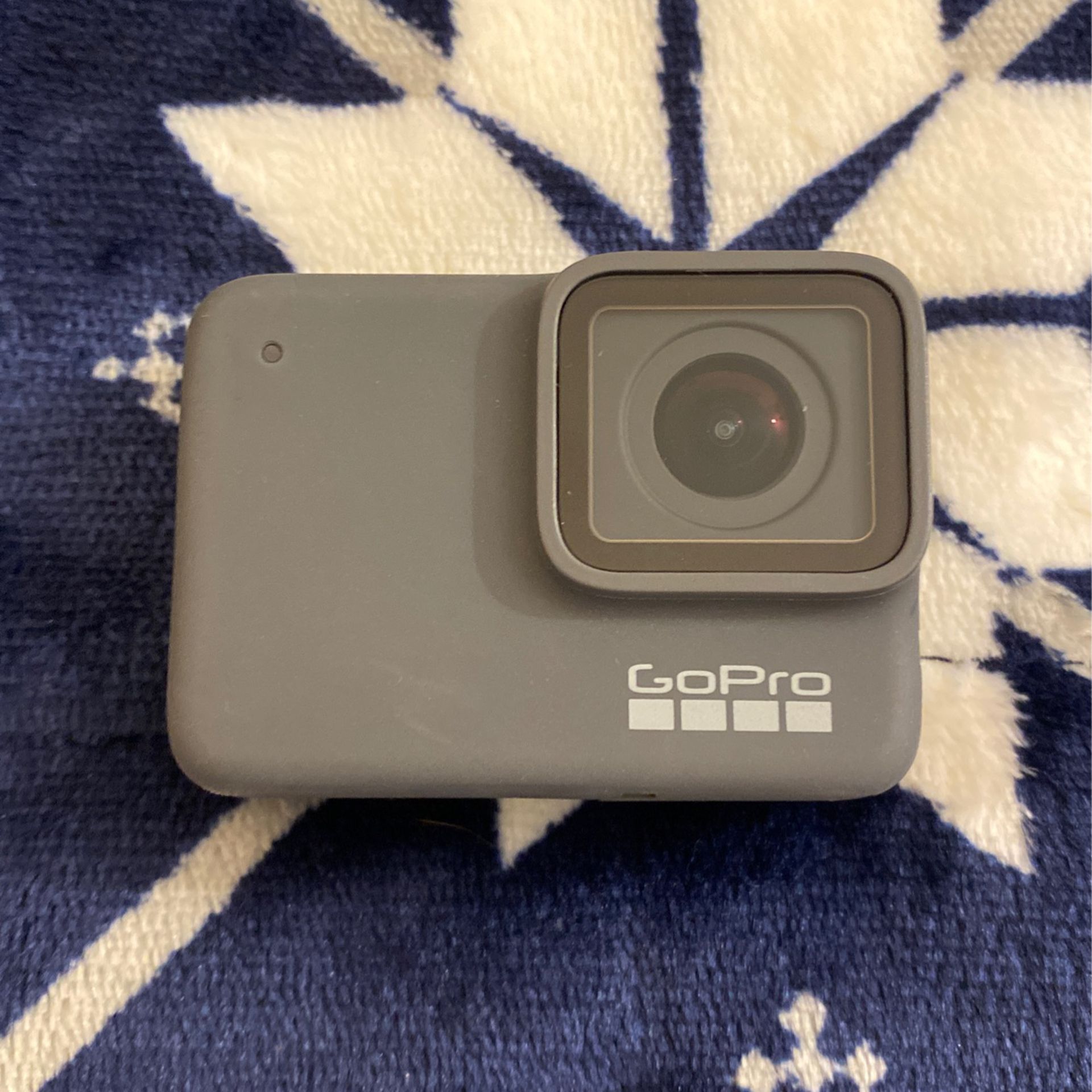 4K GoPro Hero 7 Silver with Accessories