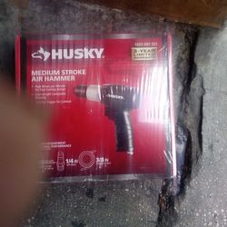 Husky Medium Stroke Air Hammer