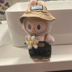 Labubu Fall in Wild Series 