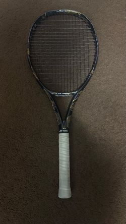 YONEX EZONE 100L NAOMI OSAKA LIMITED EDITION