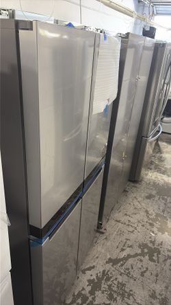 Whirlpool French door refrigerator