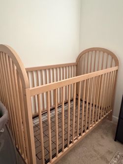 Graco crib