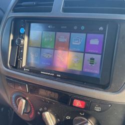 Dash Stereo 