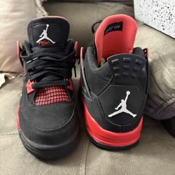 Jordan 4 Red Thunder